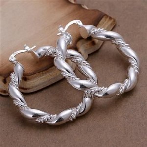 LARGE TWIST ROPE HOOP